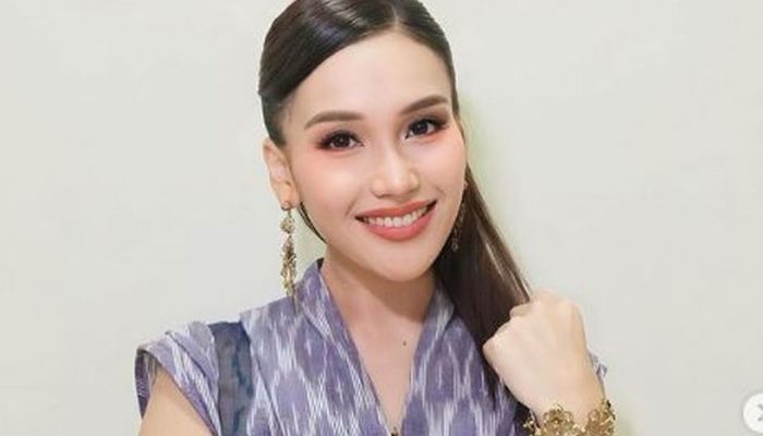 Lirik Lagu Geol Ajep Ajep – Ayu Ting Ting: Energi dan Keceriaan dalam Setiap Goyangan