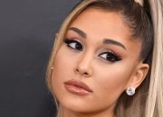 Lirik Lagu “bye” – Ariana Grande: Mengucapkan Selamat Tinggal dengan Penuh Haru