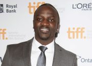 Lirik Lagu ‘Trouble Nobody’ – Akon: Tegas dan Penuh Makna